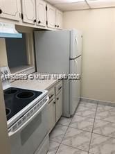 For Sale: $225,000 (1 beds, 1 baths, 614 Square Feet)