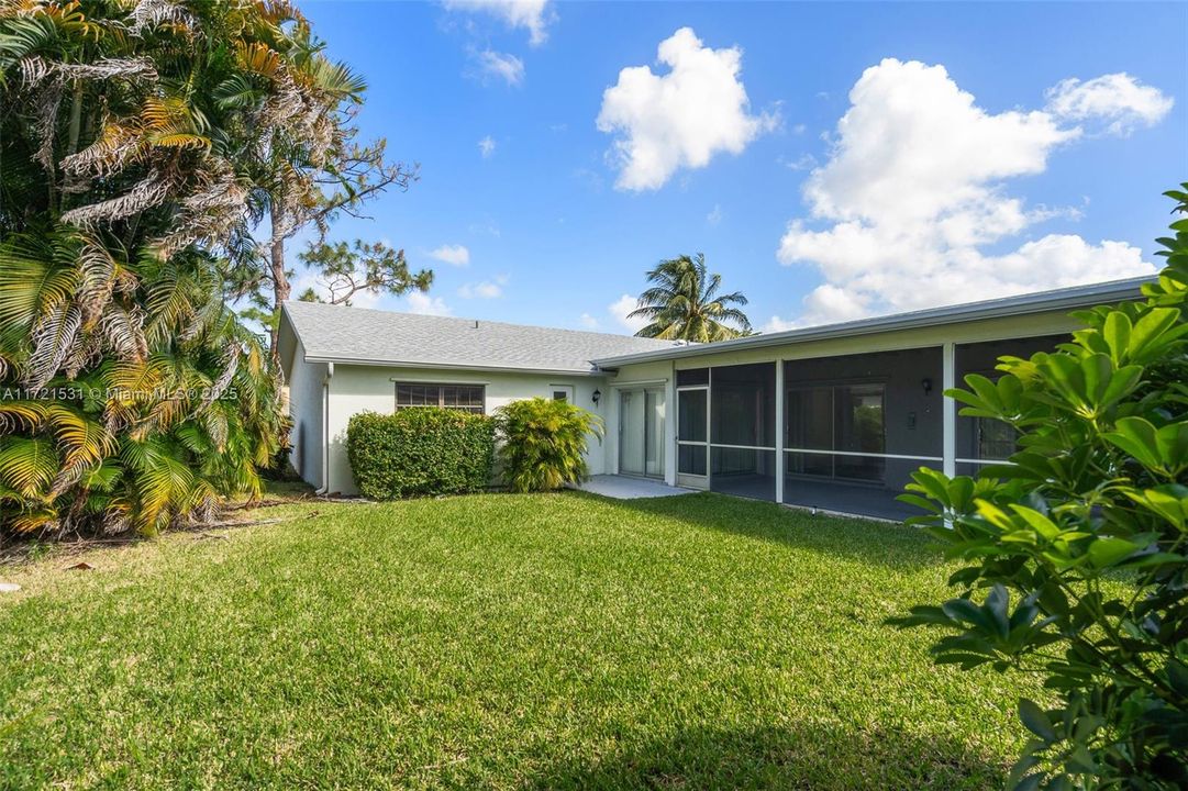 Active With Contract: $644,000 (4 beds, 2 baths, 2015 Square Feet)