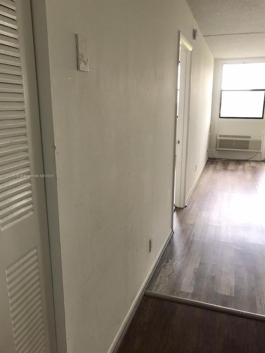 На продажу: $144,500 (1 спален, 1 ванн, 619 Квадратных фут)