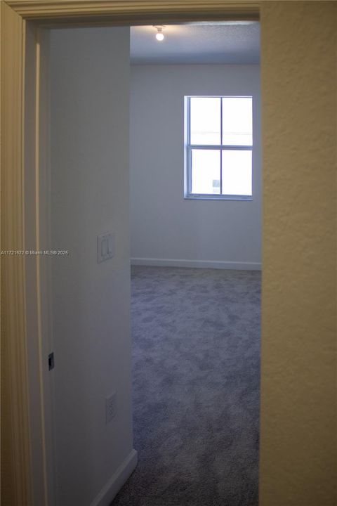 For Rent: $2,700 (3 beds, 2 baths, 0 Square Feet)