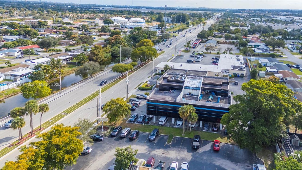 Недавно продано: $2,200,000 (0 спален, 0 ванн, 0 Квадратных фут)