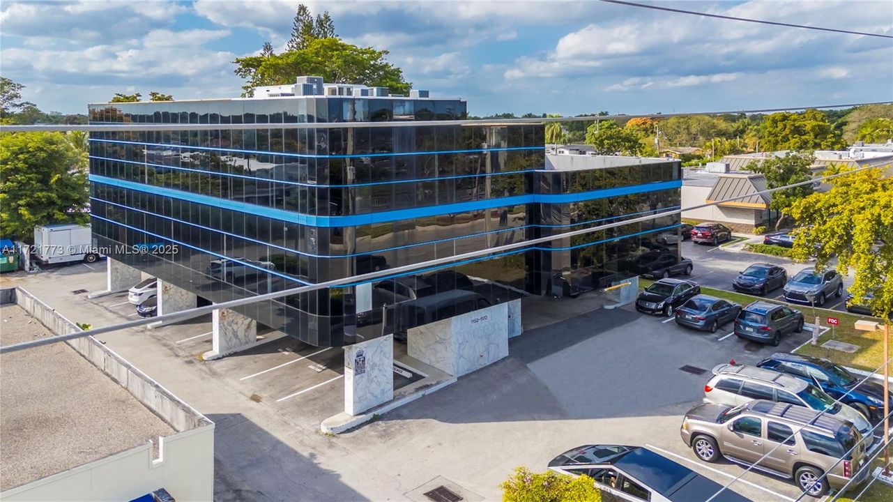 Недавно продано: $2,200,000 (0 спален, 0 ванн, 0 Квадратных фут)