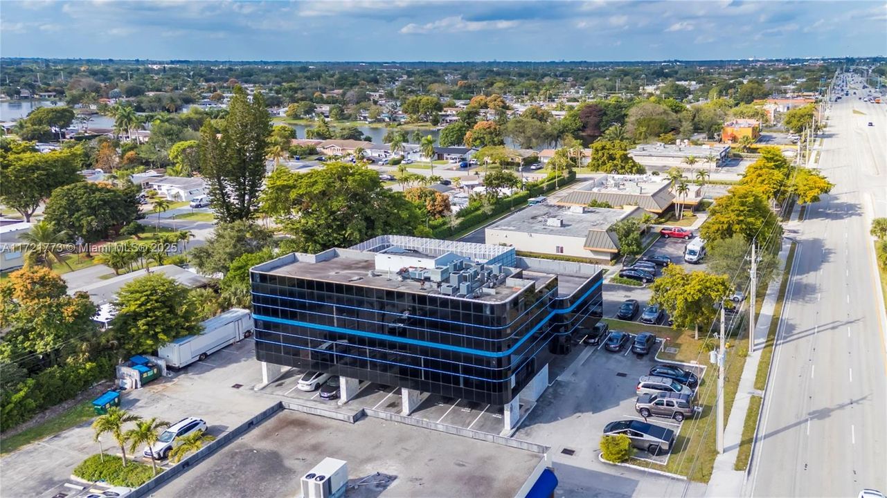 Недавно продано: $2,200,000 (0 спален, 0 ванн, 0 Квадратных фут)