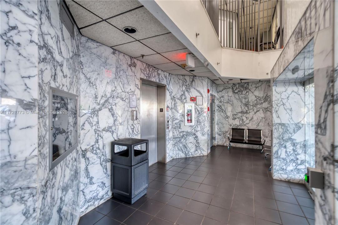 Недавно продано: $2,200,000 (0 спален, 0 ванн, 0 Квадратных фут)