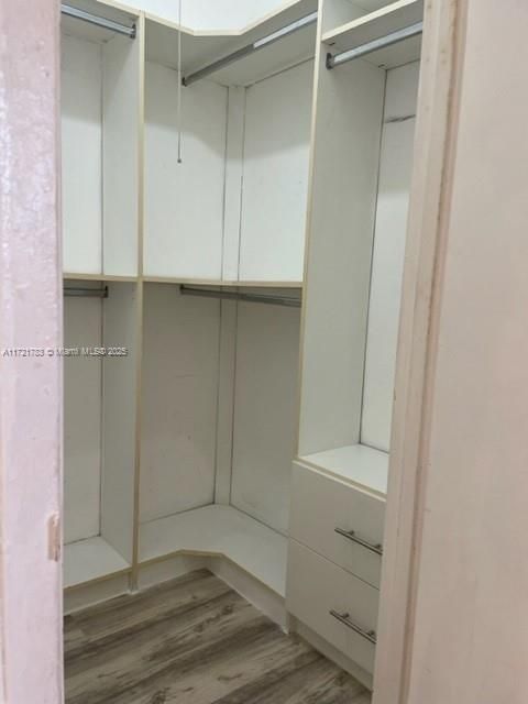 En Venta: $200,000 (0 camas, 1 baños, 392 Pies cuadrados)