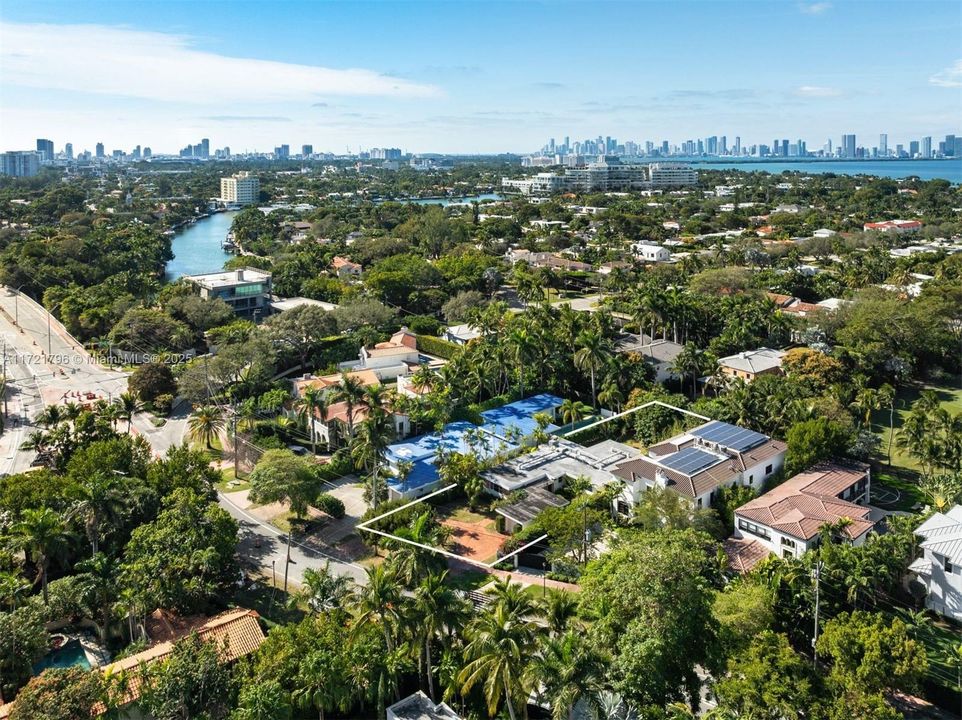 Recently Sold: $2,800,000 (0.23 acres)