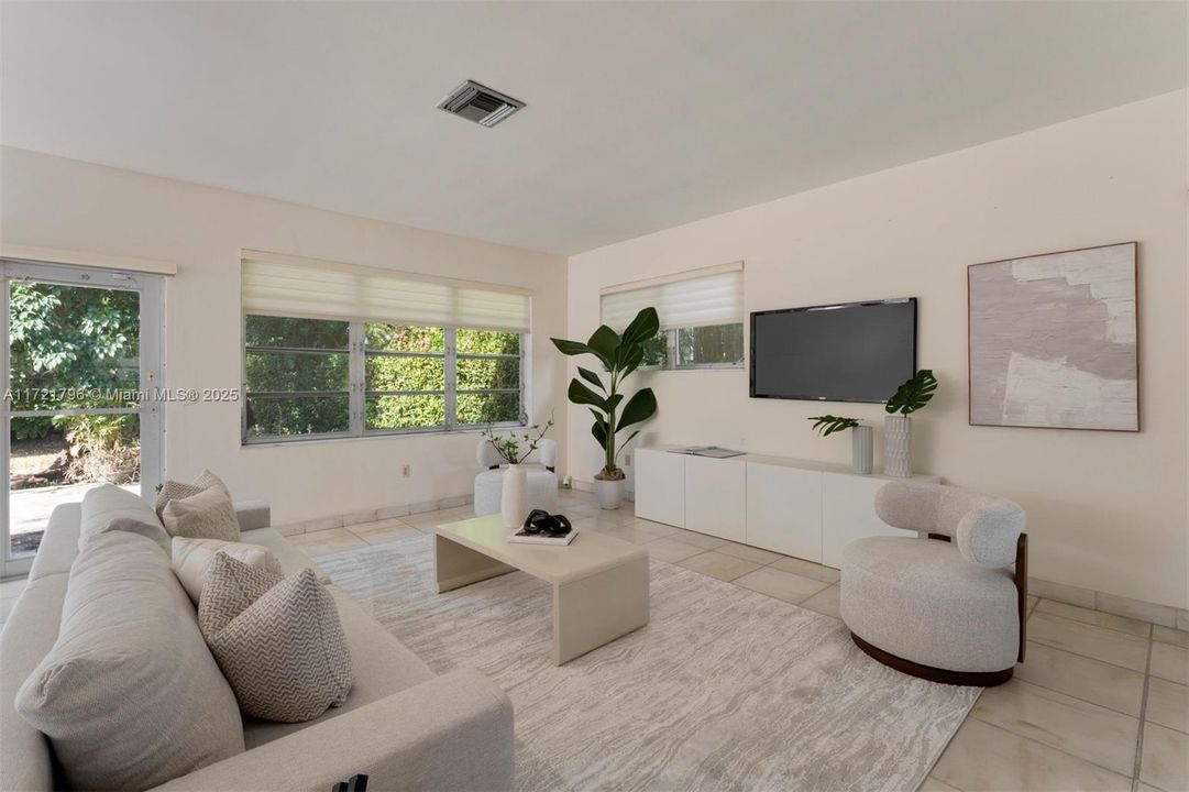 Recently Sold: $2,800,000 (0.23 acres)