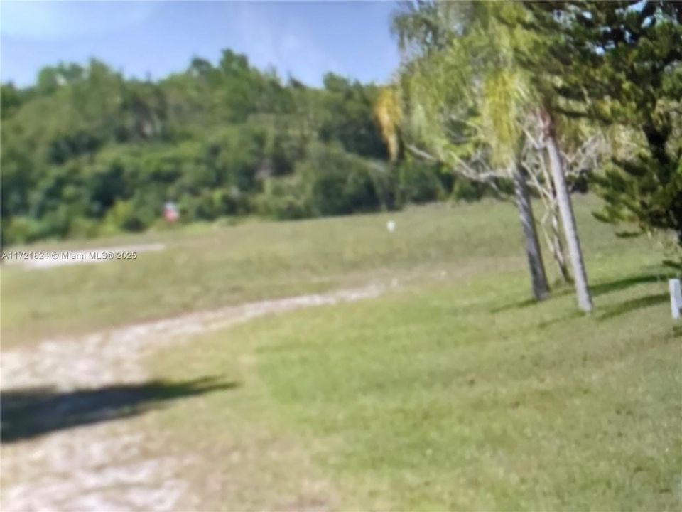 En Venta: $29,900 (0.40 acres)