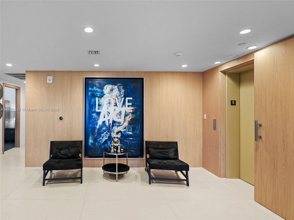 For Sale: $3,499,000 (3 beds, 3 baths, 2241 Square Feet)