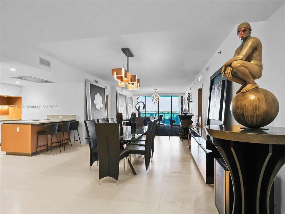 For Sale: $3,499,000 (3 beds, 3 baths, 2241 Square Feet)