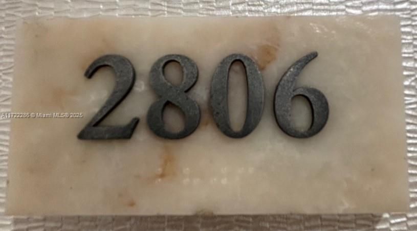 最近售出: $1,899,999 (3 贝兹, 3 浴室, 2635 平方英尺)