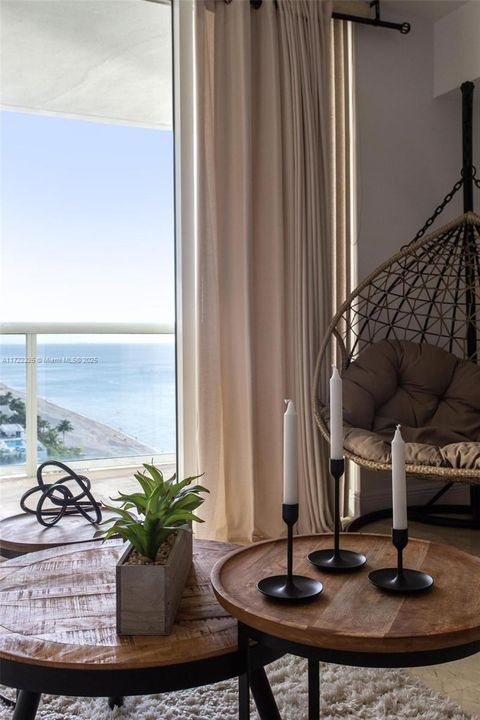 待售: $730,000 (1 贝兹, 1 浴室, 844 平方英尺)