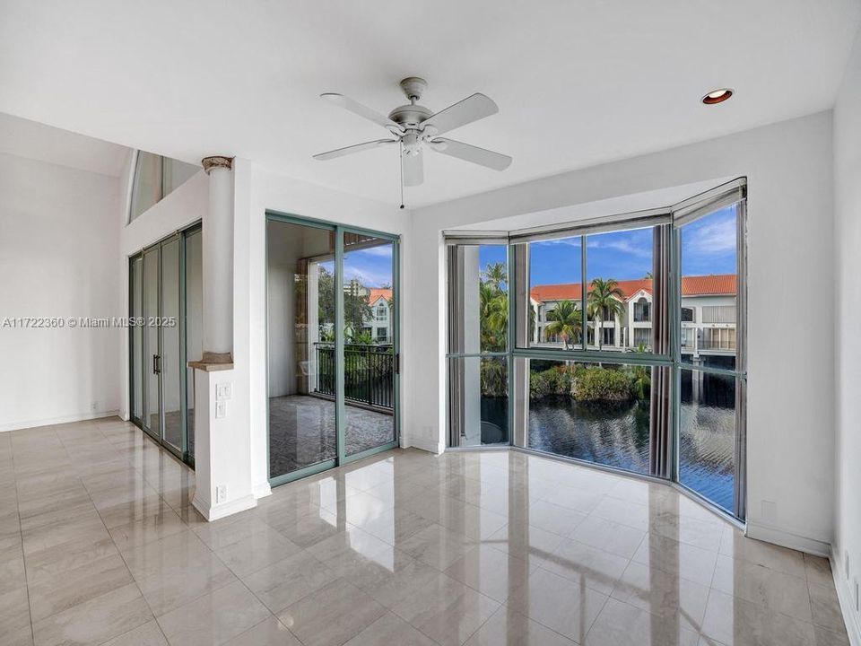 Active With Contract: $8,500 (3 beds, 4 baths, 2815 Square Feet)