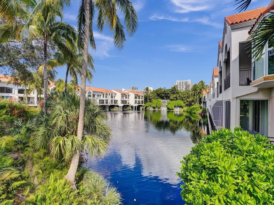 Active With Contract: $8,500 (3 beds, 4 baths, 2815 Square Feet)