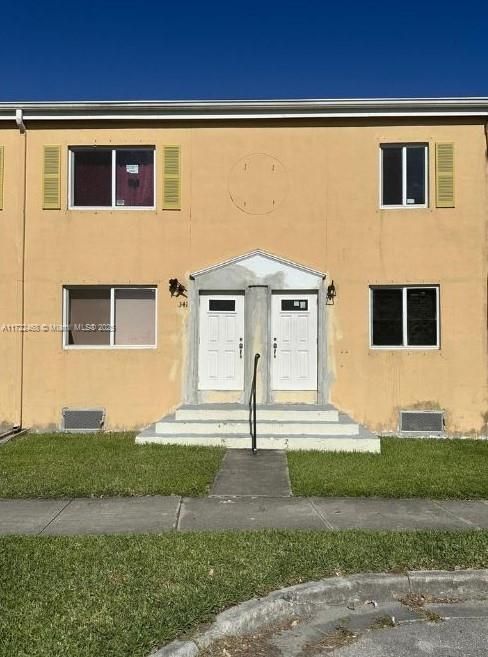 Unit has 2 front doors.