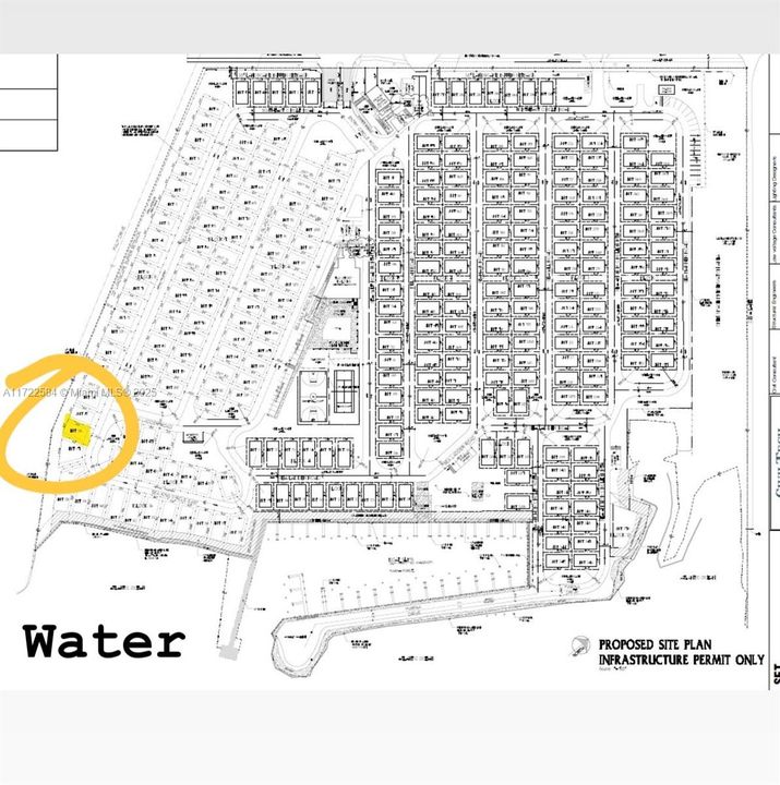 En Venta: $355,000 (0.04 acres)