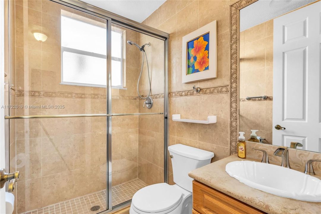 На продажу: $1,399,900 (5 спален, 5 ванн, 3544 Квадратных фут)