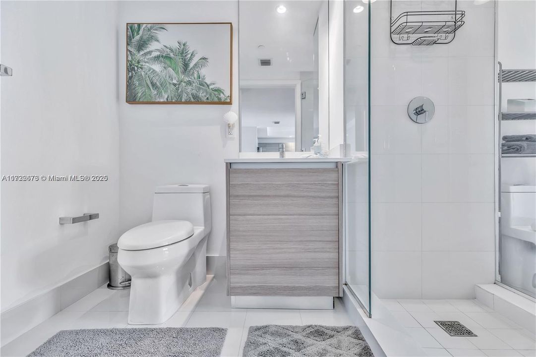 最近租的: $4,250 (1 贝兹, 1 浴室, 713 平方英尺)