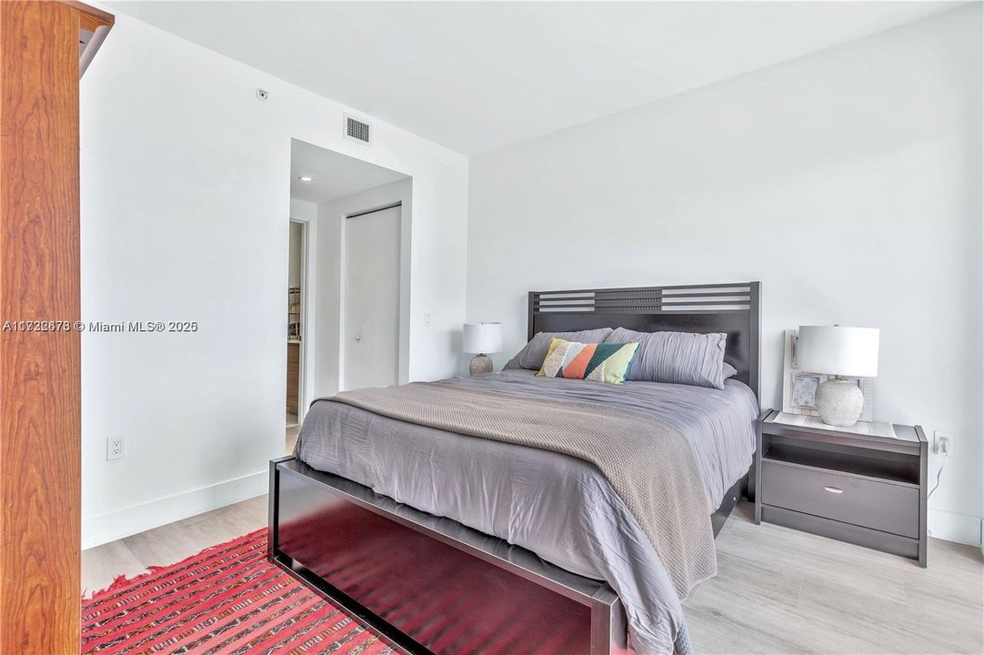 最近租的: $4,250 (1 贝兹, 1 浴室, 713 平方英尺)