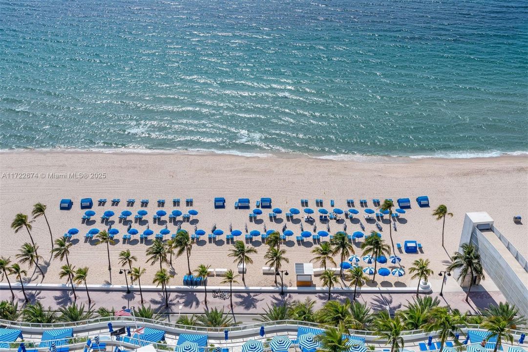 待售: $12,995,000 (4 贝兹, 5 浴室, 7031 平方英尺)