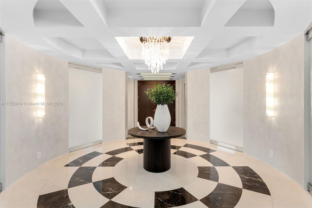 待售: $12,995,000 (4 贝兹, 5 浴室, 7031 平方英尺)