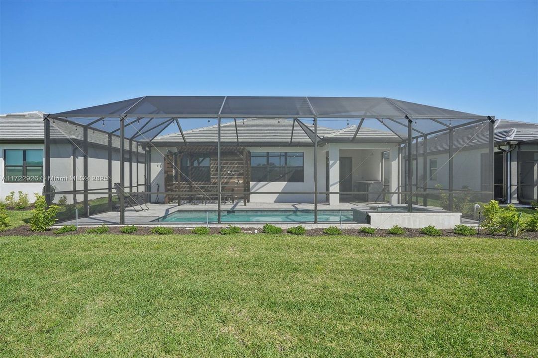 待售: $690,000 (4 贝兹, 2 浴室, 1850 平方英尺)