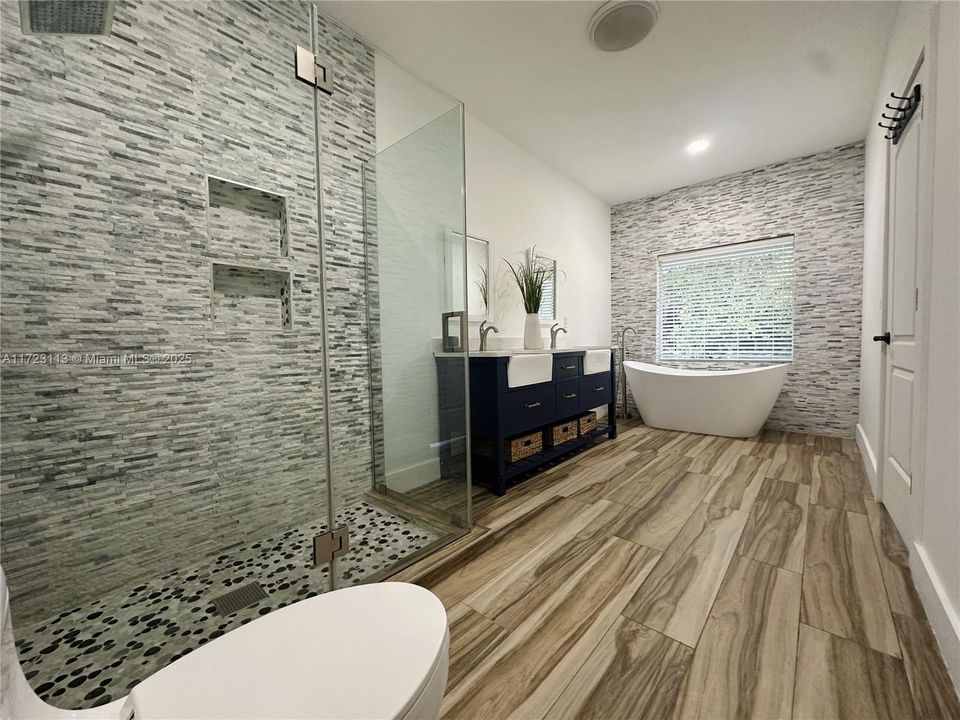 Недавно арендовано: $4,500 (3 спален, 3 ванн, 1872 Квадратных фут)