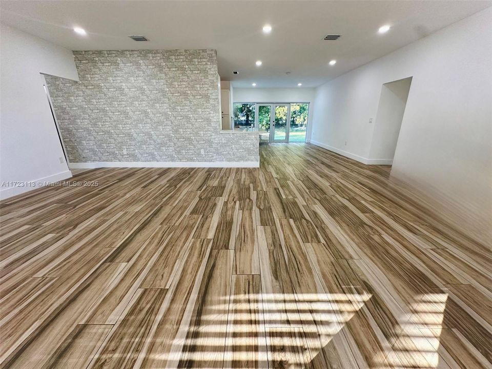 Недавно арендовано: $4,500 (3 спален, 3 ванн, 1872 Квадратных фут)