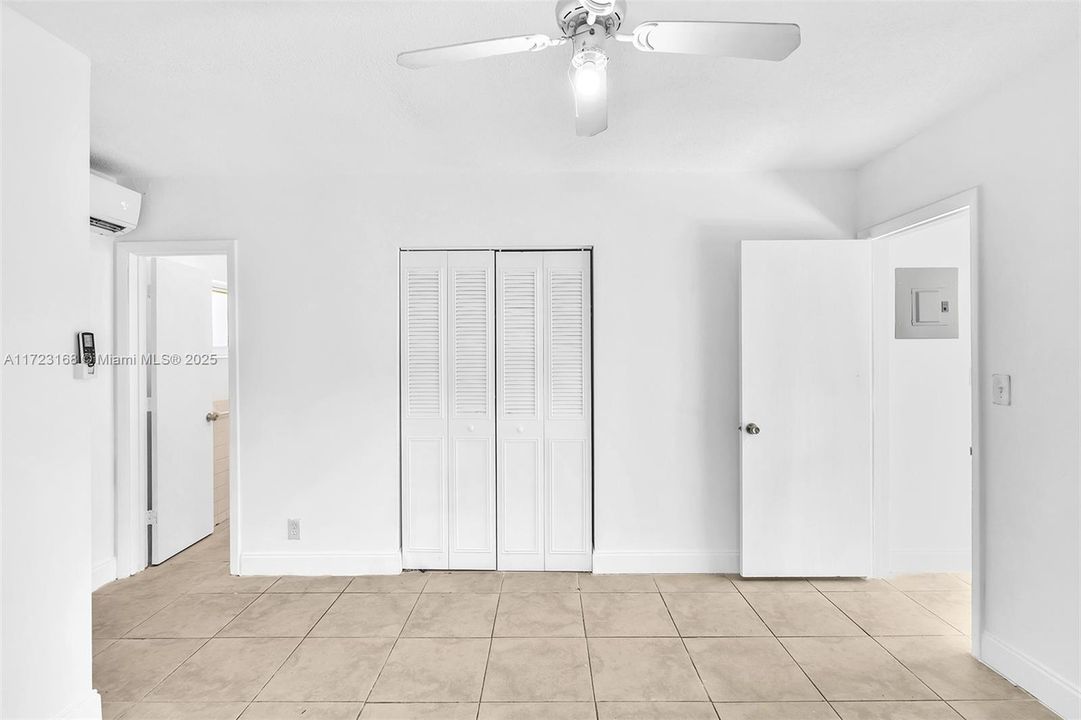 Active With Contract: $849,500 (0 beds, 0 baths, 2423 Square Feet)