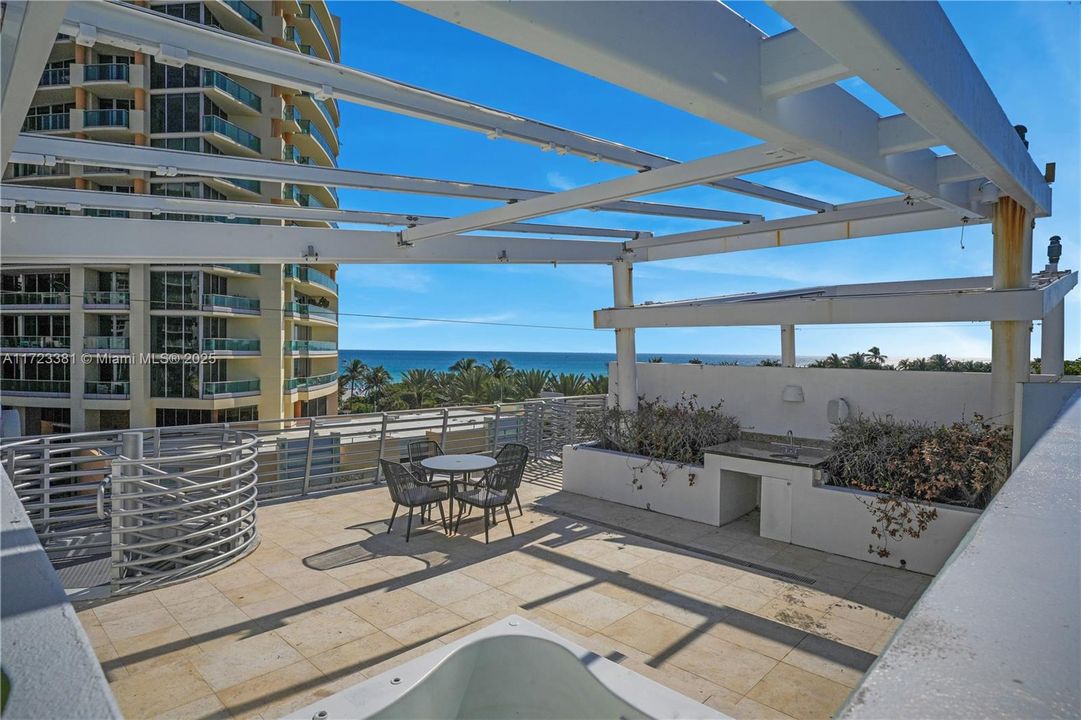 For Sale: $525,000 (0 beds, 1 baths, 500 Square Feet)