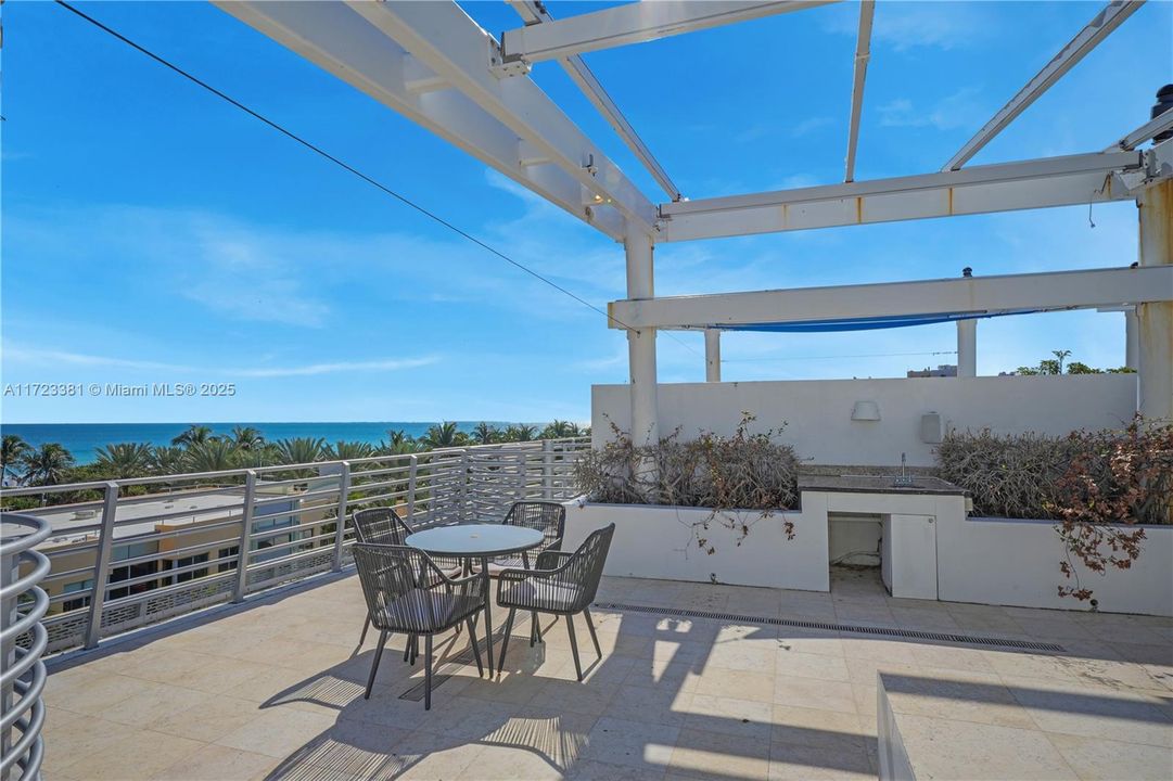 For Sale: $525,000 (0 beds, 1 baths, 500 Square Feet)