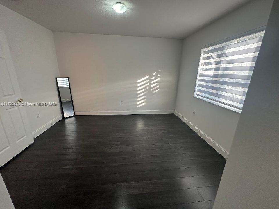 Recently Rented: $2,850 (2 beds, 2 baths, 1123 Square Feet)