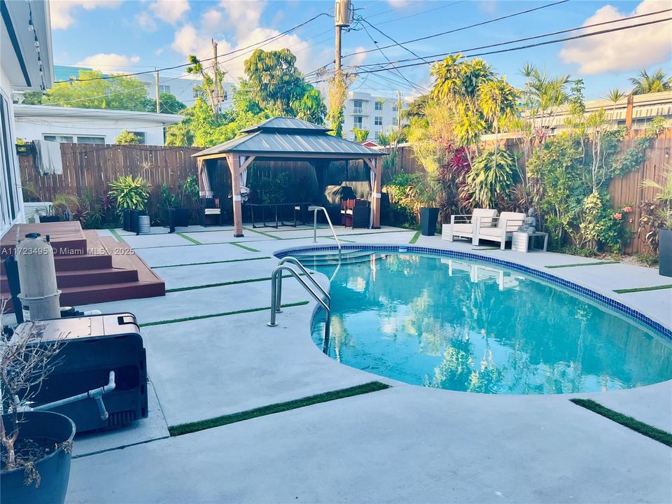 En Venta: $1,499,000 (3 camas, 2 baños, 2078 Pies cuadrados)