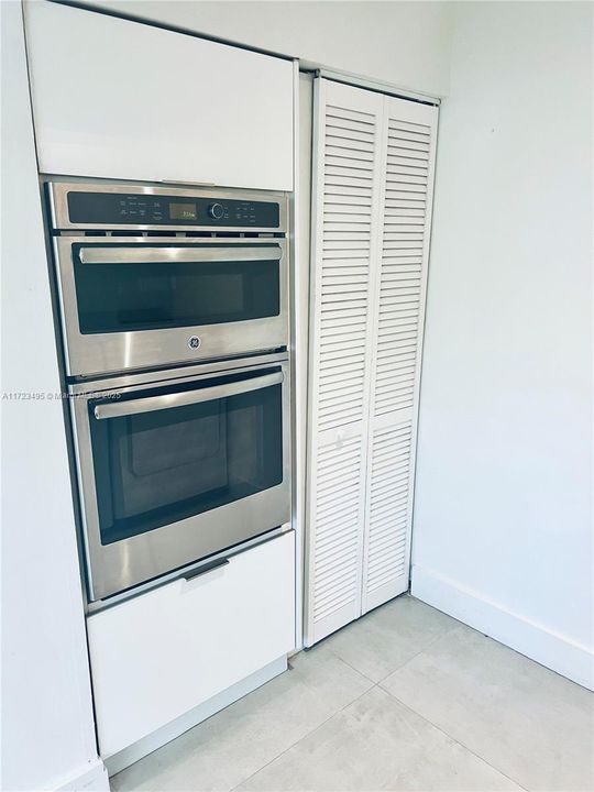 En Venta: $1,499,000 (3 camas, 2 baños, 2078 Pies cuadrados)