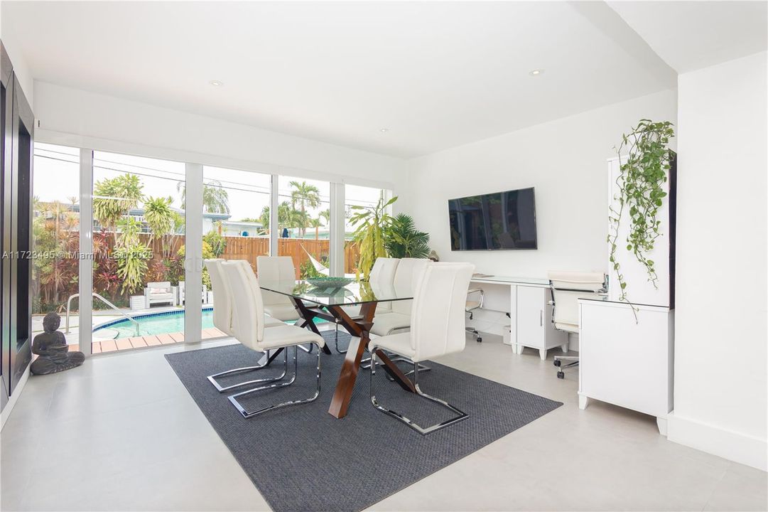 En Venta: $1,499,000 (3 camas, 2 baños, 2078 Pies cuadrados)