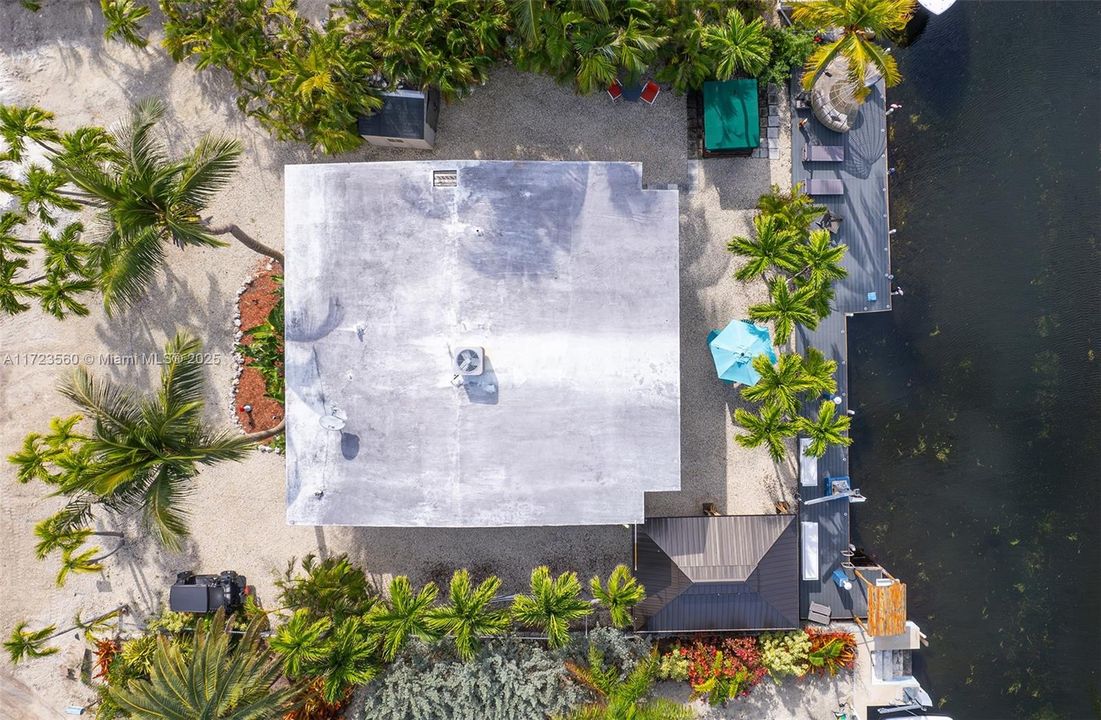 Active With Contract: $1,299,000 (3 beds, 3 baths, 0 Square Feet)