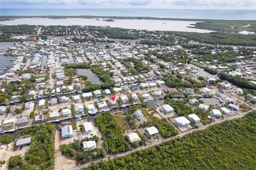 Active With Contract: $1,299,000 (3 beds, 3 baths, 0 Square Feet)