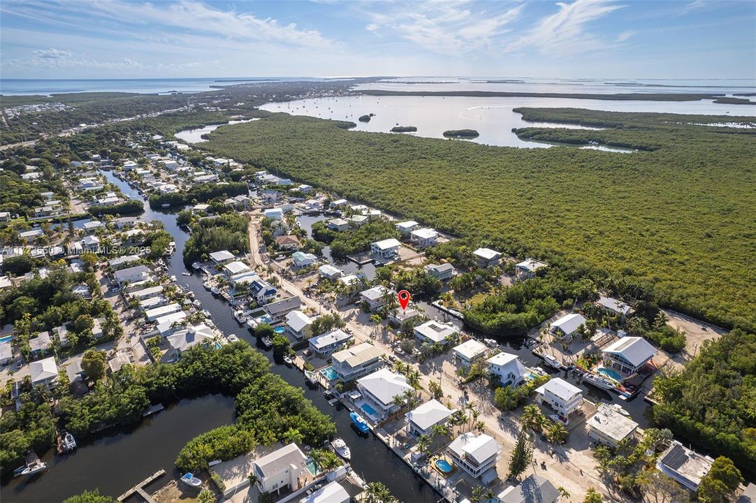 Active With Contract: $1,299,000 (3 beds, 3 baths, 0 Square Feet)
