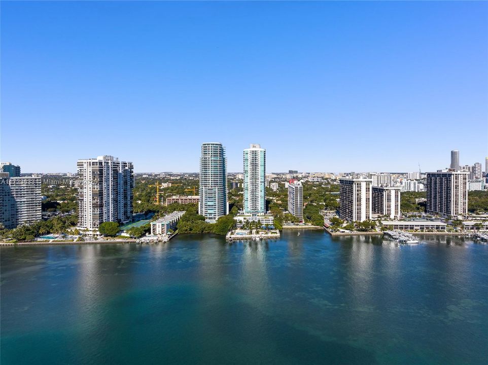 Vendido Recientemente: $470,000 (1 camas, 1 baños, 791 Pies cuadrados)