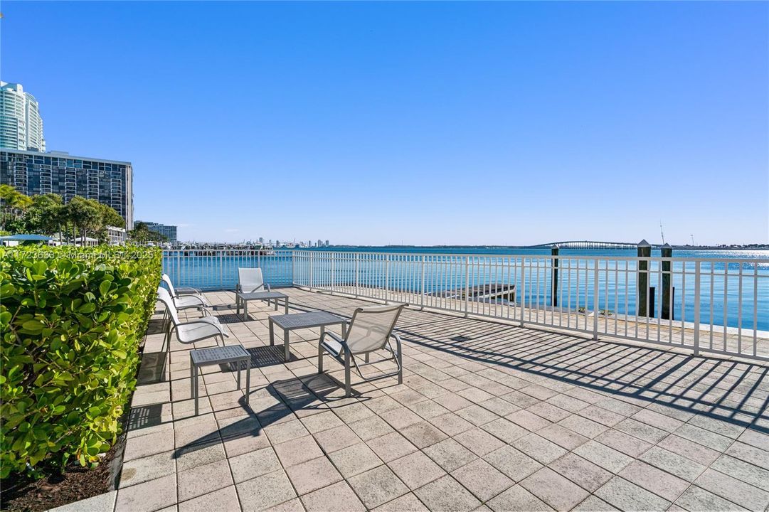 Vendido Recientemente: $470,000 (1 camas, 1 baños, 791 Pies cuadrados)