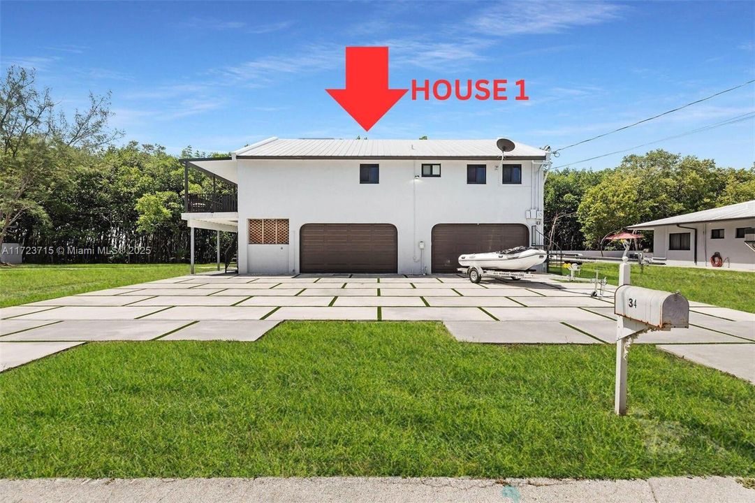 Recently Sold: $2,199,999 (5 beds, 4 baths, 3112 Square Feet)