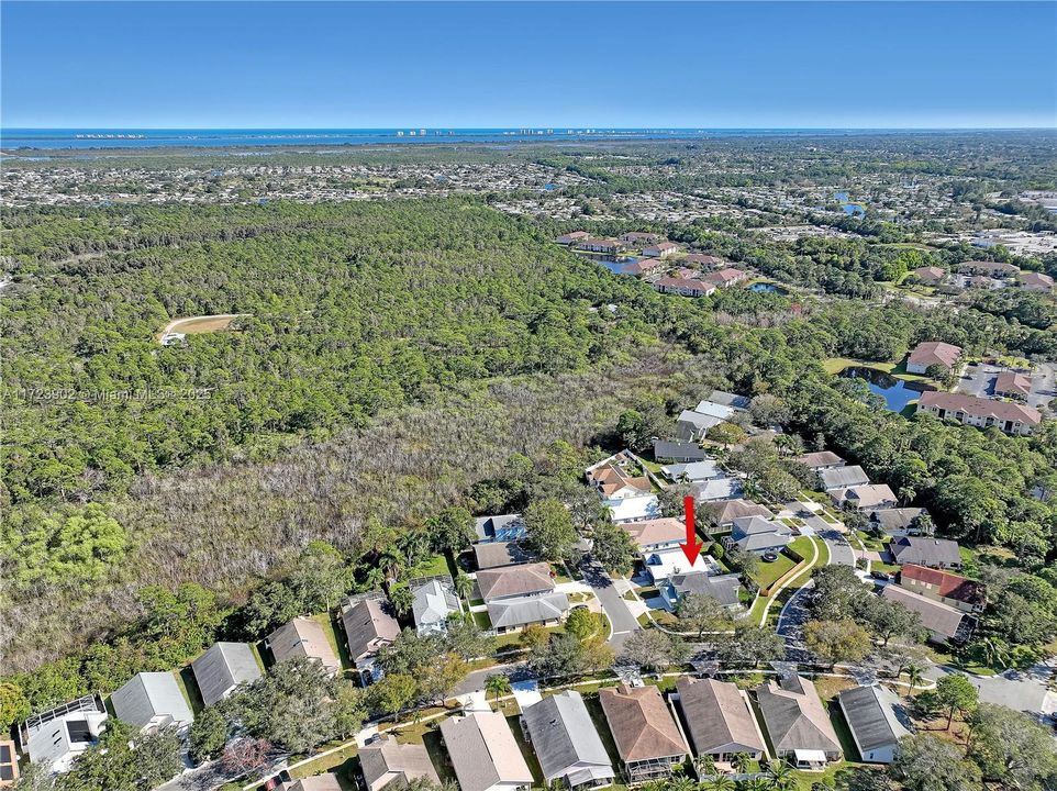 Недавно продано: $420,000 (3 спален, 2 ванн, 1971 Квадратных фут)