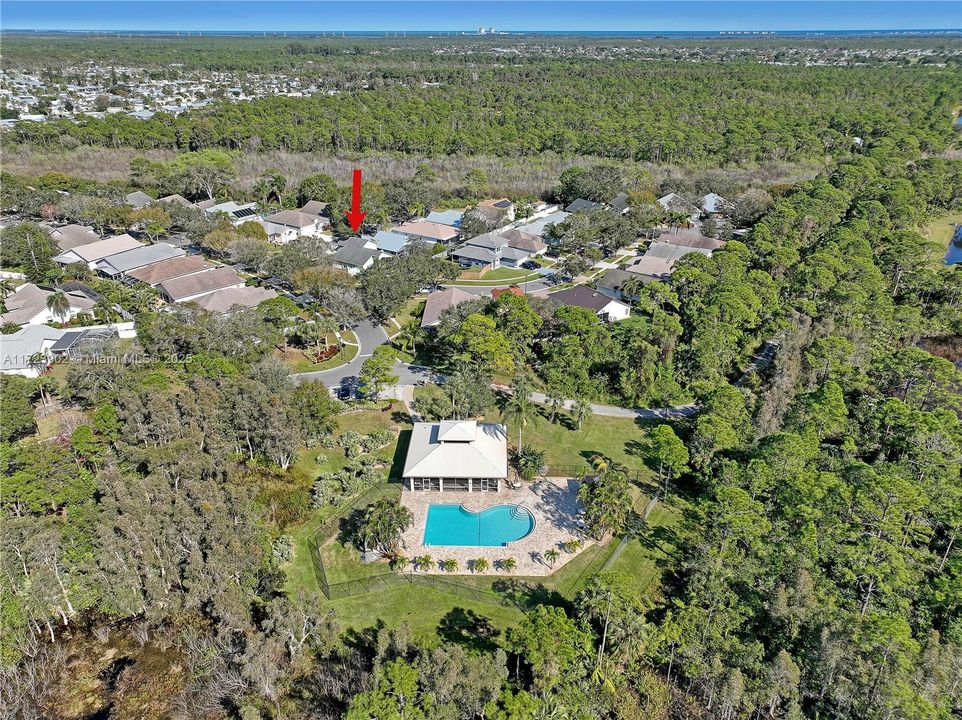 Недавно продано: $420,000 (3 спален, 2 ванн, 1971 Квадратных фут)
