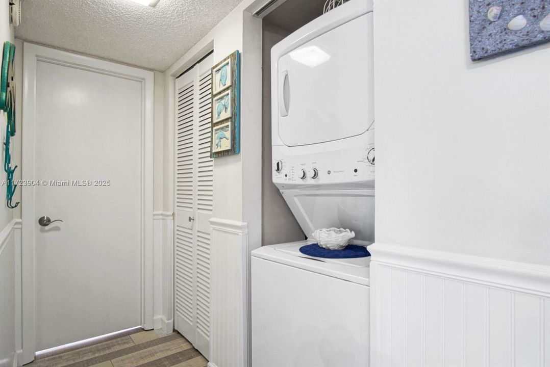 Vendido Recientemente: $205,000 (1 camas, 1 baños, 798 Pies cuadrados)