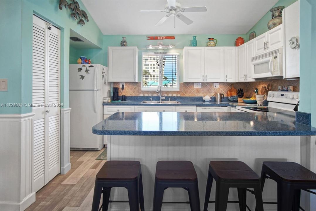Vendido Recientemente: $205,000 (1 camas, 1 baños, 798 Pies cuadrados)