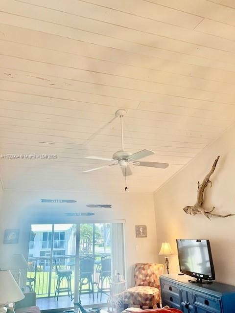 Vendido Recientemente: $205,000 (1 camas, 1 baños, 798 Pies cuadrados)