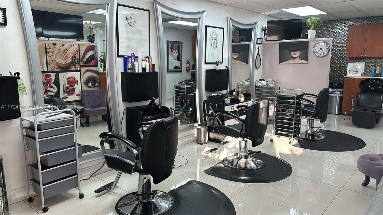 Недавно продано: $39,997 (0 спален, 0 ванн, 0 Квадратных фут)