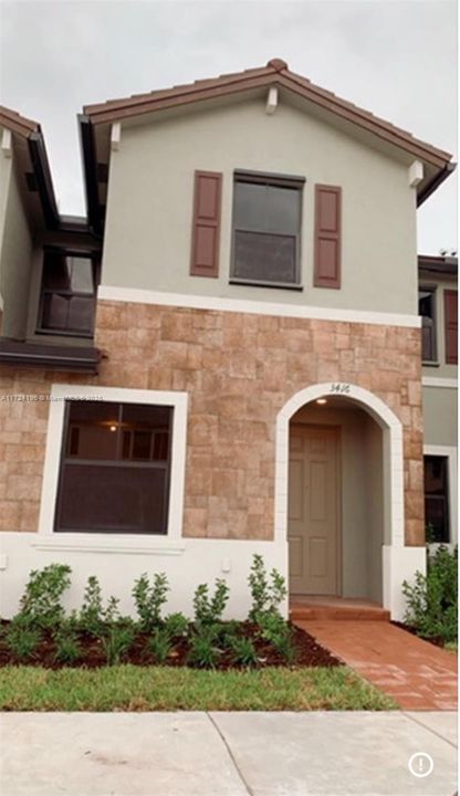 Recently Rented: $3,200 (3 beds, 2 baths, 1540 Square Feet)