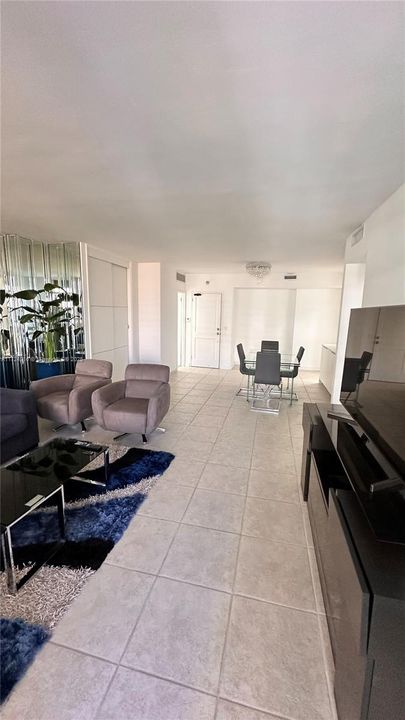 Vendido Recientemente: $449,950 (1 camas, 1 baños, 993 Pies cuadrados)