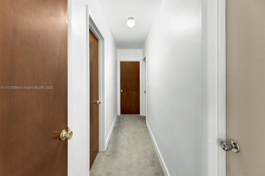 Hallway to 3 bedrooms